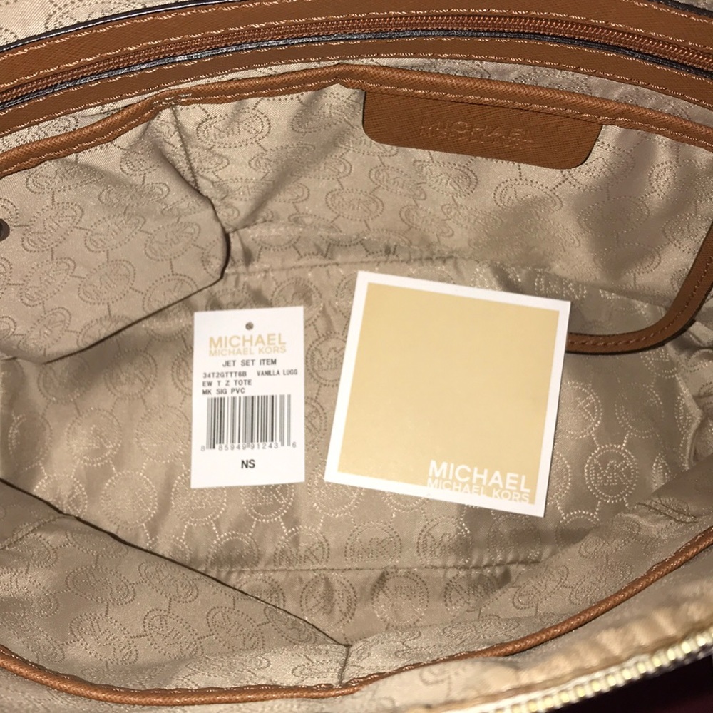 MICHAEL KORS MK JET SET TOTE VANILLA W/ DUST BAG - Picture 5 of 6